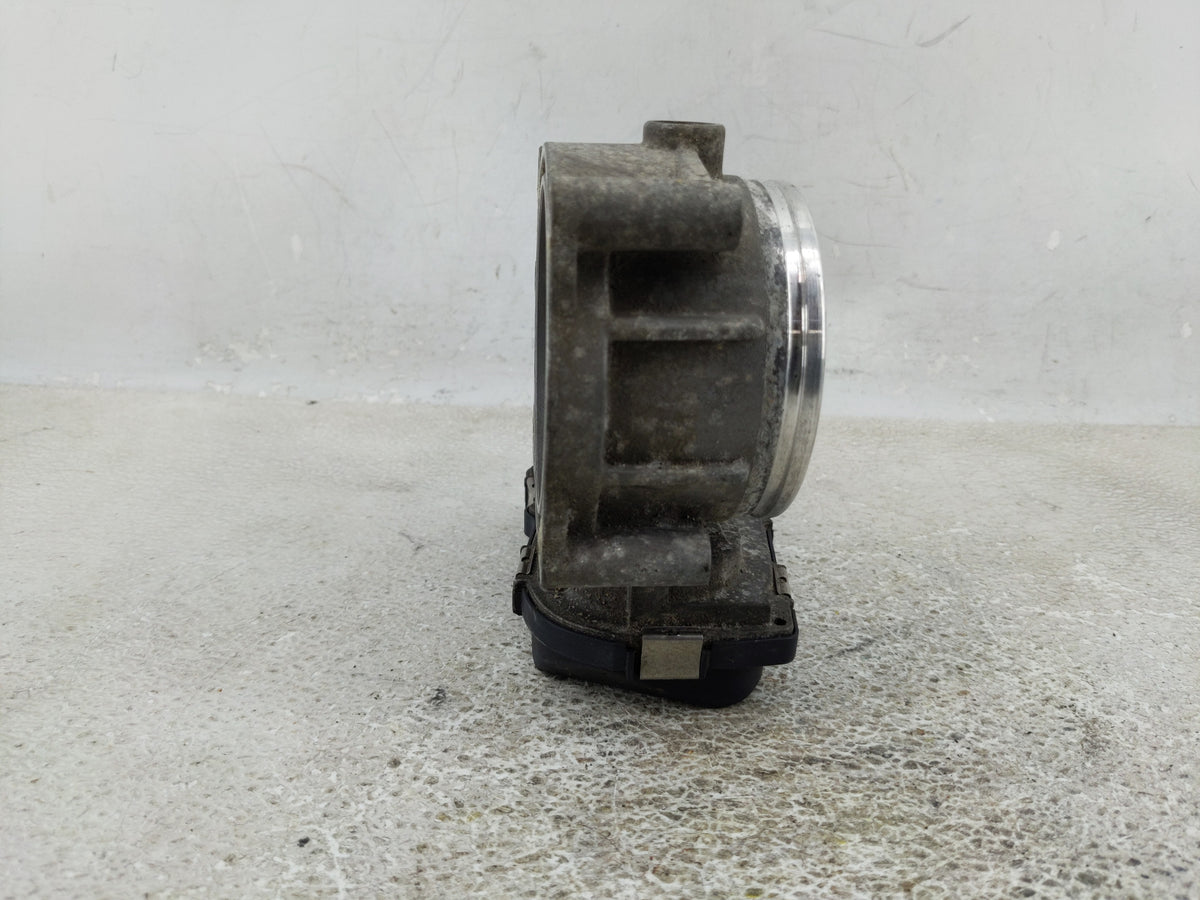 2011 Bmw 328i Xdrive Throttle Body P/N:1354 7556118-04 A2C53356722 Fits Fits 2007 2008 2009 2010 2012 2013 OEM Used Auto Par