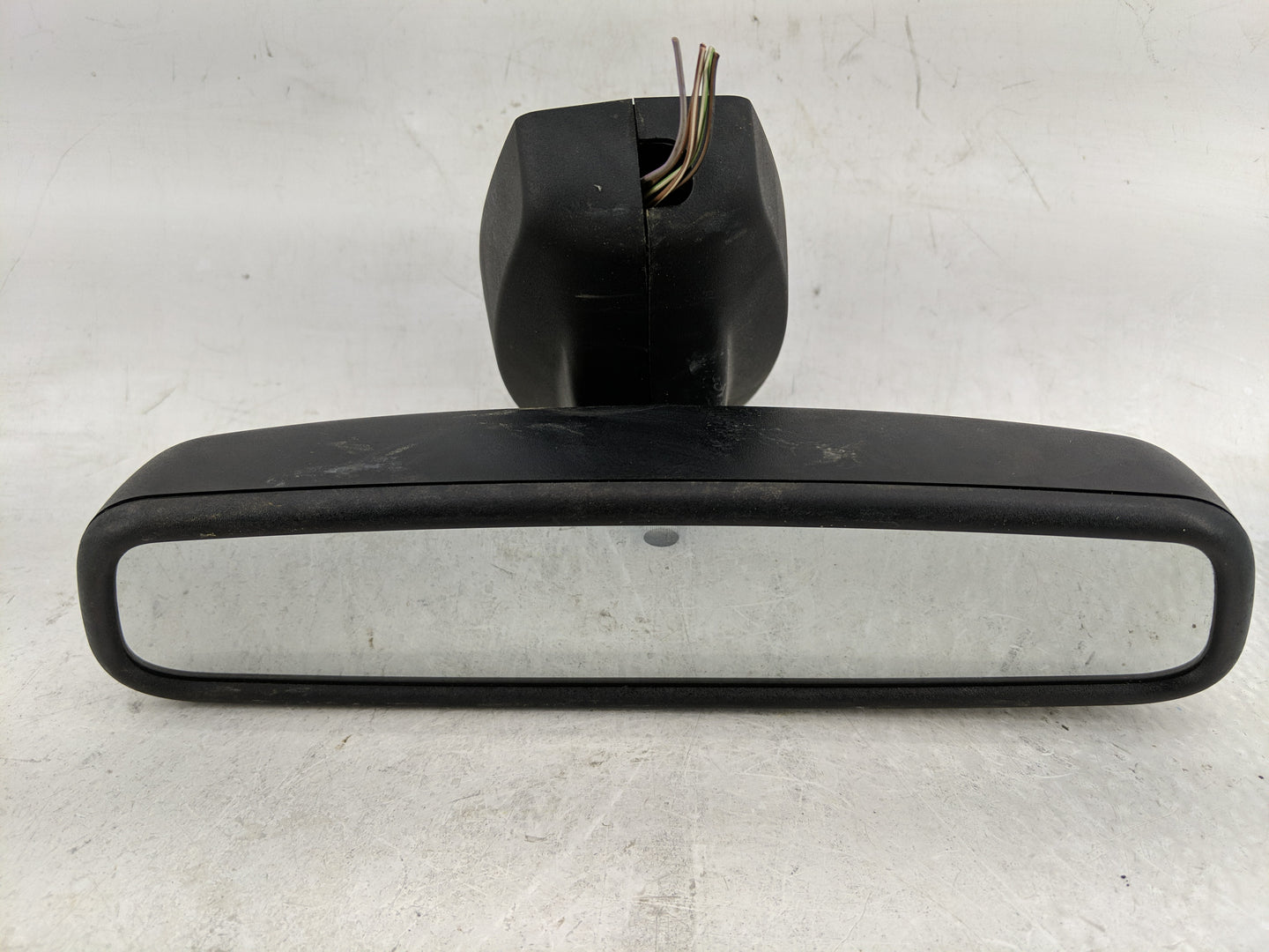 2011 Bmw 328i Xdrive Interior Rear View Mirror Replacement OEM P/N:E11025891 E11015891 Fits OEM Used Auto Parts - Oemusedaut