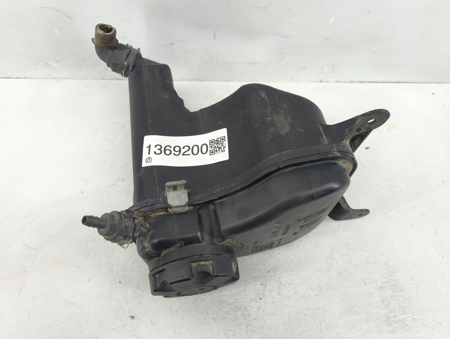 Bmw 328i Xdrive Radiator Coolant Overflow Expansion Tank Bottle 1369200 - Oemusedautoparts1.com