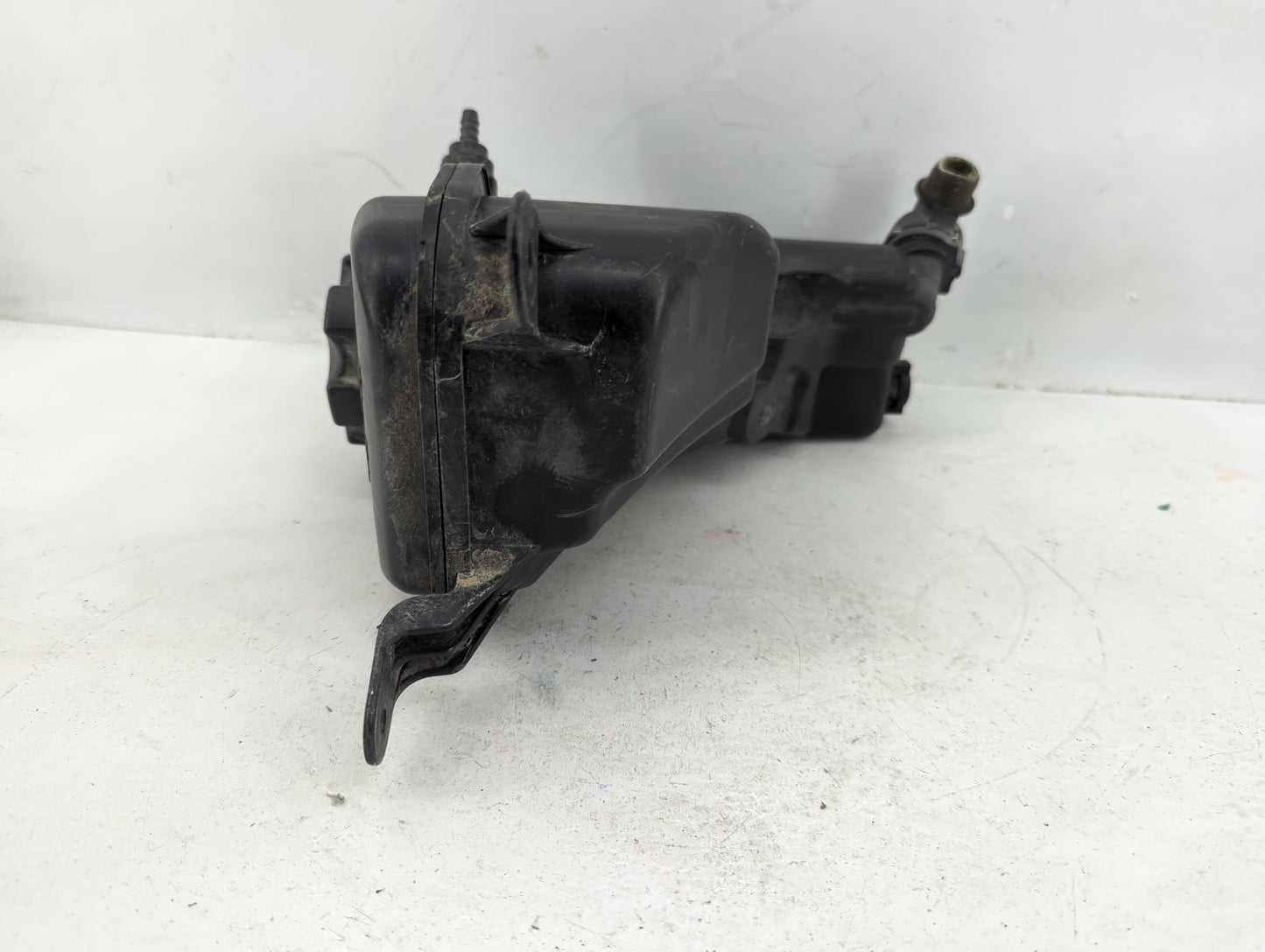 Bmw 328i Xdrive Radiator Coolant Overflow Expansion Tank Bottle 1369200 - Oemusedautoparts1.com