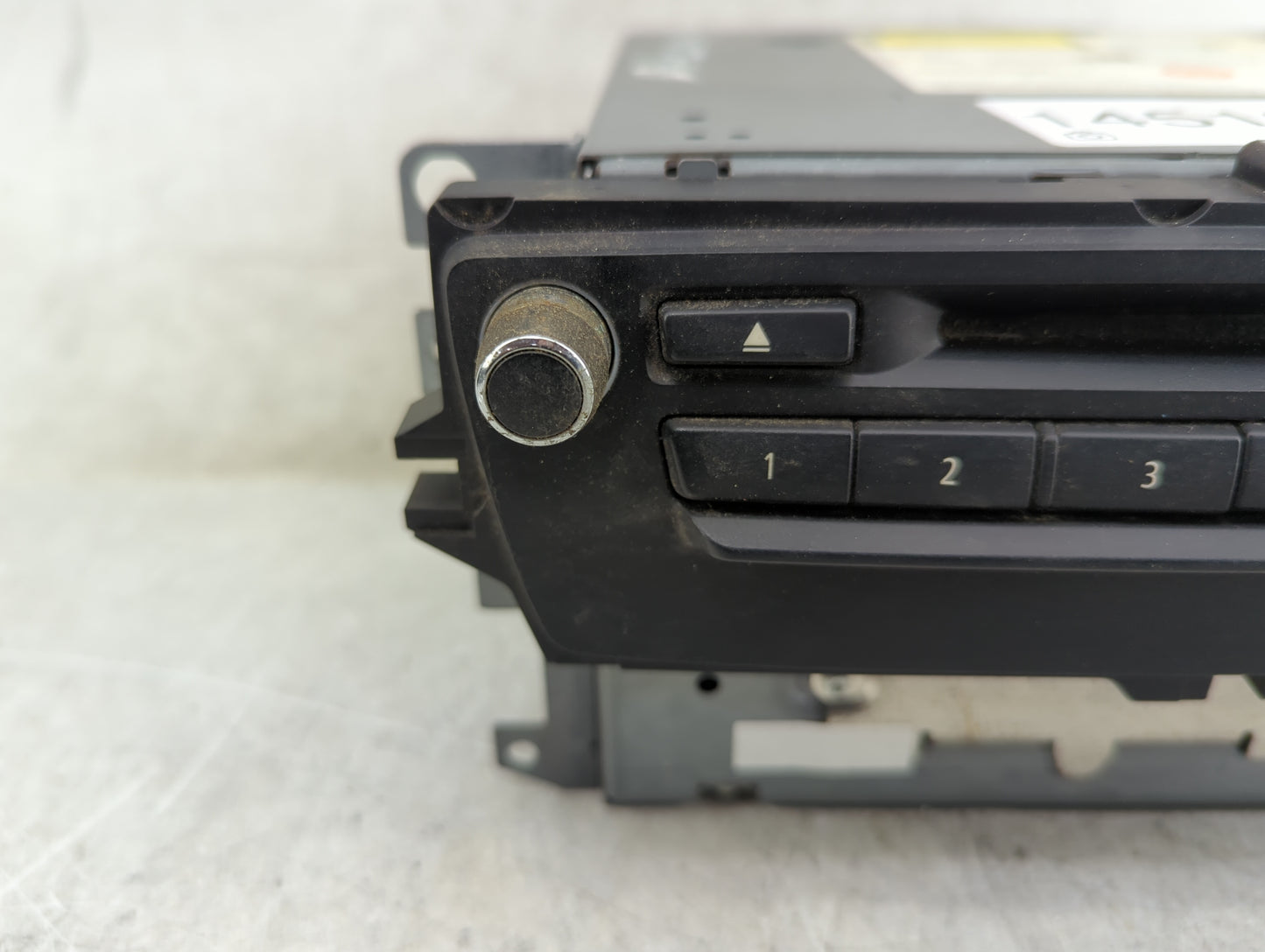 2011 Bmw 335 Radio AM FM Cd Player Receiver Replacement P/N:9218332 9583C-0A7906091 Fits OEM Used Auto Parts - Oemusedautopa