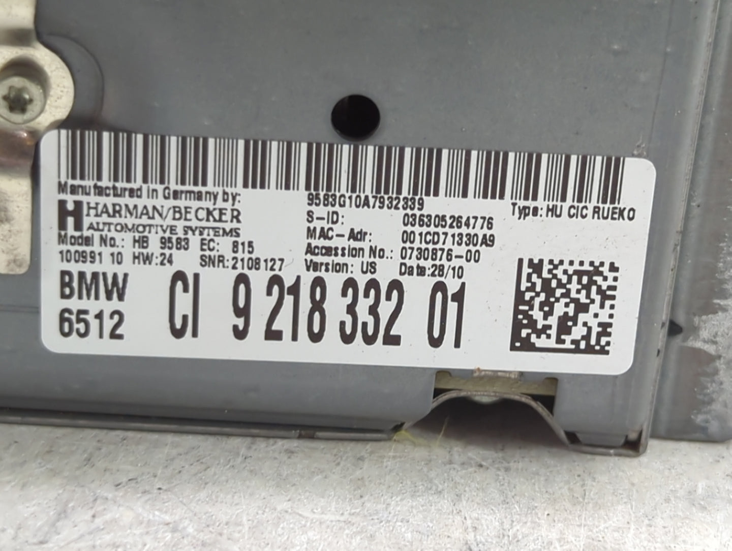 2011 Bmw 335 Radio AM FM Cd Player Receiver Replacement P/N:9218332 HB9583, CI921833201 Fits OEM Used Auto Parts - Oemusedau