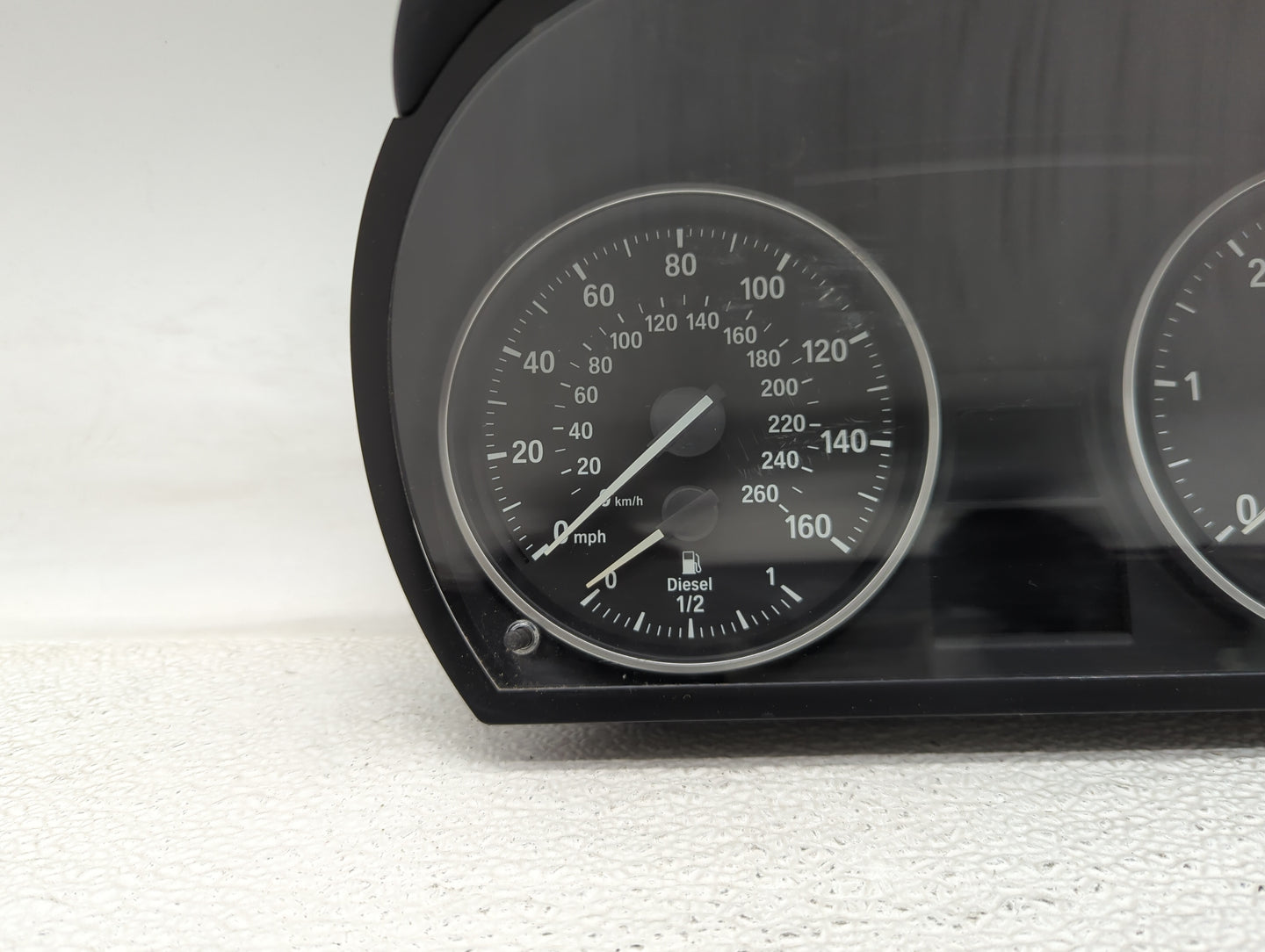 2011 Bmw 335 Instrument Cluster Speedometer Gauges P/N:9187374-01 A2C53284014, 714135442, A2C53387914 Fits OEM Used Auto Par