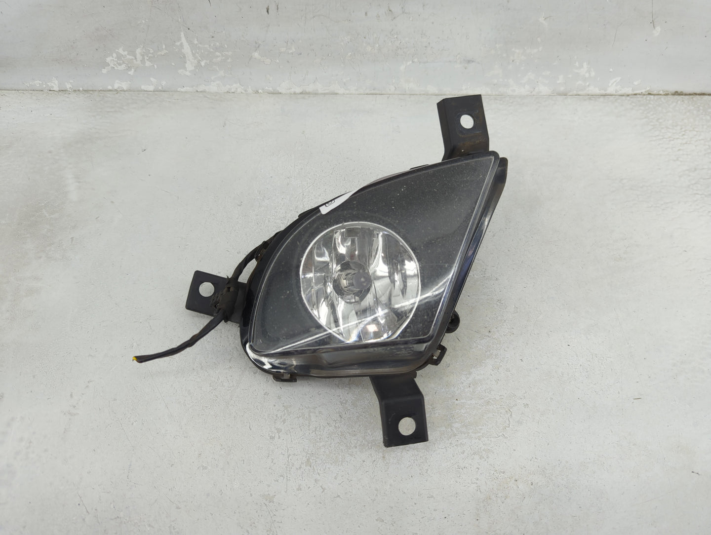 Bmw 335 Driver Left Oem Fog Light Lamp Black - Oemusedautoparts1.com