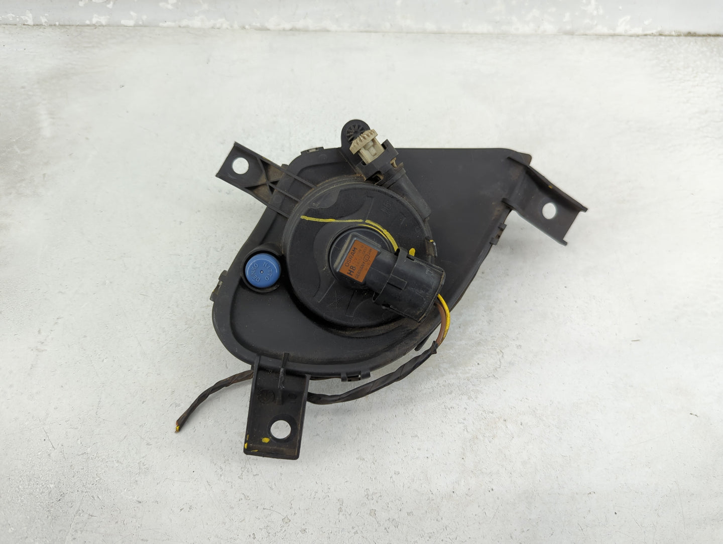 Bmw 335 Driver Left Oem Fog Light Lamp Black 1454545 - Oemusedautoparts1.com