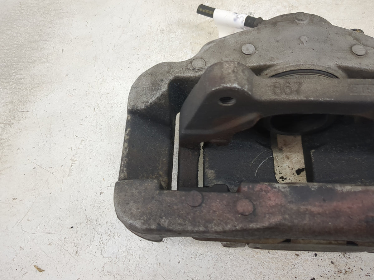 Bmw 335 Front Passenger Right Brake Caliper - Oemusedautoparts1.com