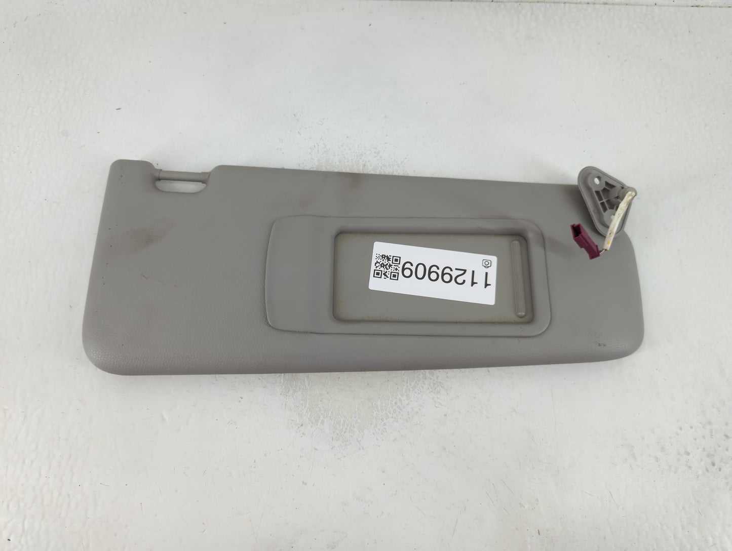 2007-2013 Bmw 335i Sun Visor Shade Replacement Passenger Right Mirror Fits Fits 2007 2008 2009 2010 2011 2012 2013 OEM Used 