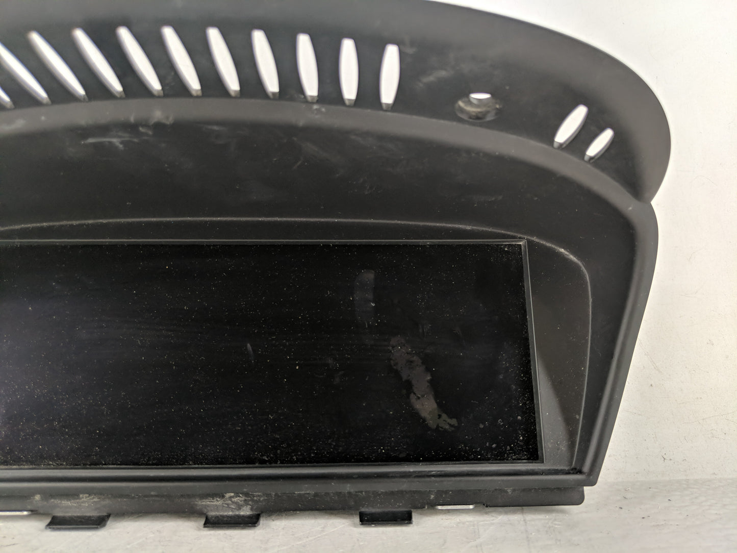 2010-2013 Bmw 335i Information Display Screen - Oemusedautoparts1.com