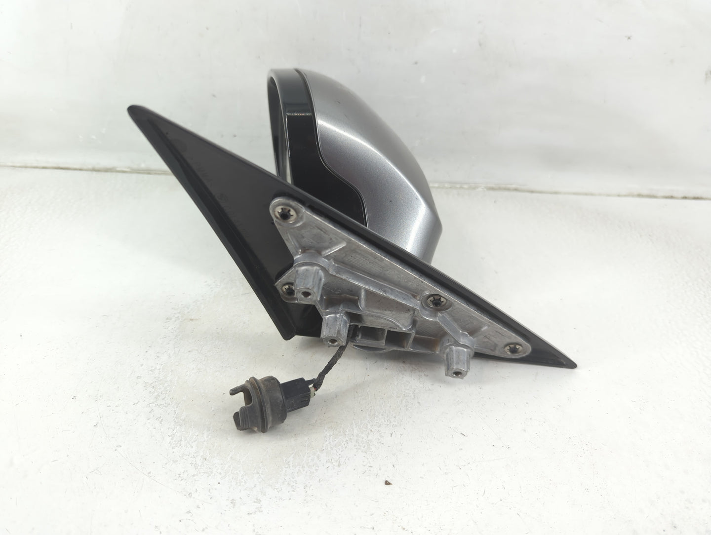 2010-2013 Bmw 335i Driver Side View Mirror - Left Door Mirror OEM Used - Oemusedautoparts1.com