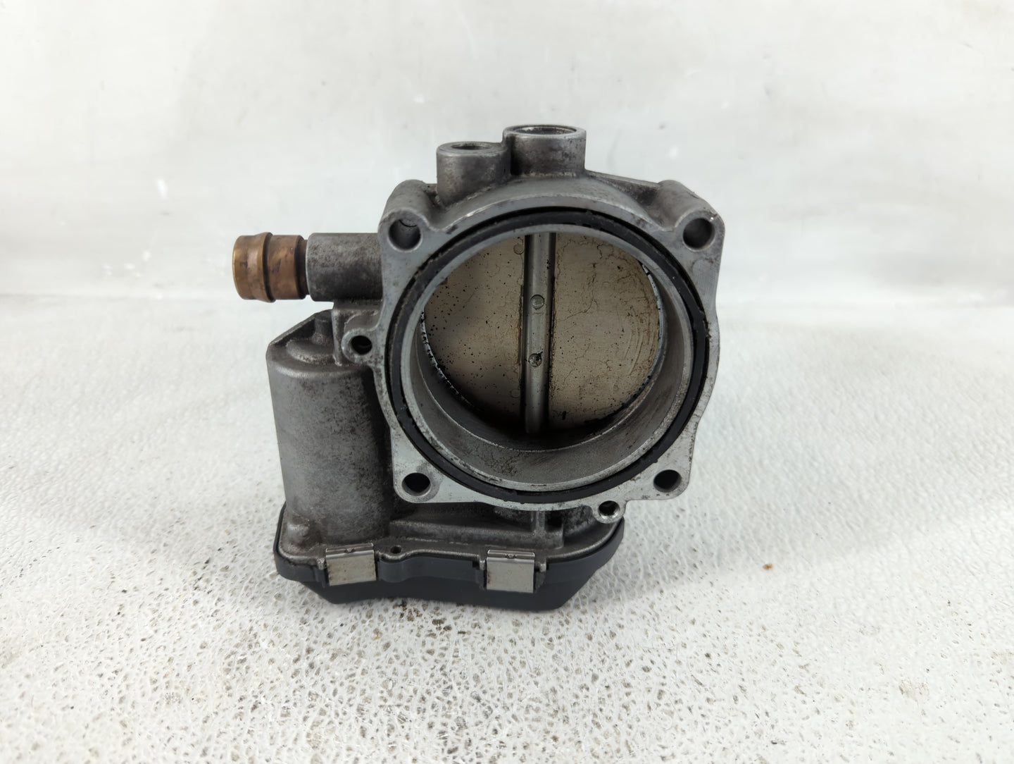 2011-2015 Bmw 335i Throttle Body P/N:1354 7597871-01 Fits Fits 2010 2011 2012 2013 2014 2015 2016 2017 2018 2019 2020 OEM Us