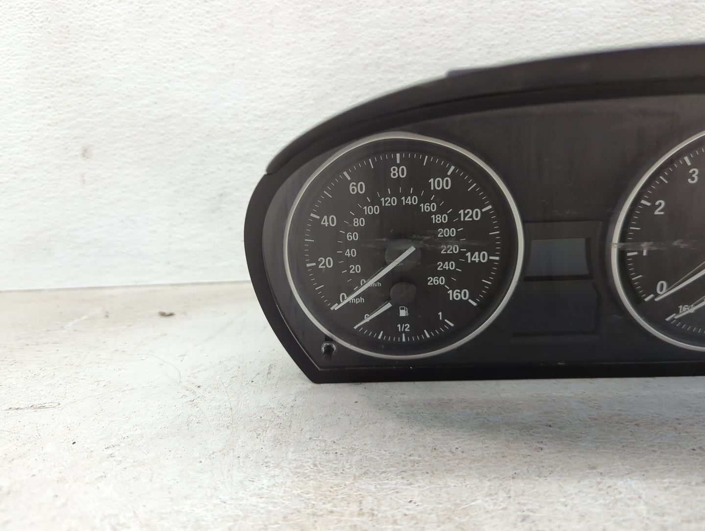 2007-2011 Bmw 335i Instrument Cluster Speedometer Gauges Miles: Fits Fits 2007 2008 2009 2010 2011 OEM Used Auto Parts - Oem