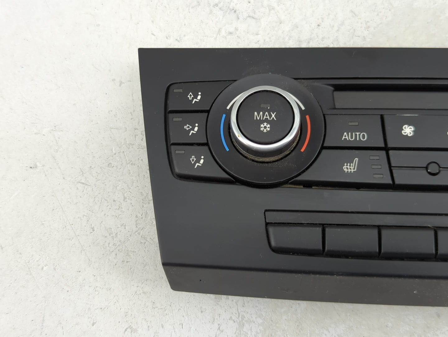 2011-2013 Bmw 335i Climate Control Module Temperature AC/Heater Replacement P/N:9221854-05 Fits Fits 2011 2012 2013 OEM Used