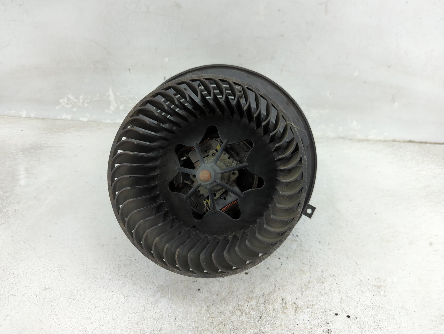 2007-2013 Bmw 335i Heater AC Blower Motor P/N:T1015486A/A NOT1015486A_A Fits OEM Used Auto Parts - Oemusedautoparts1.com