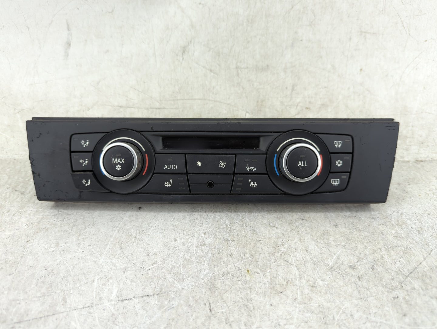 2010-2011 Bmw 335i Climate Control Module Temperature AC/Heater Replacement P/N:9250393-01 Fits Fits 2010 2011 2012 2013 201