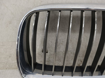 2011-2013 Bmw 335i Front Grille Bumper Not Included
