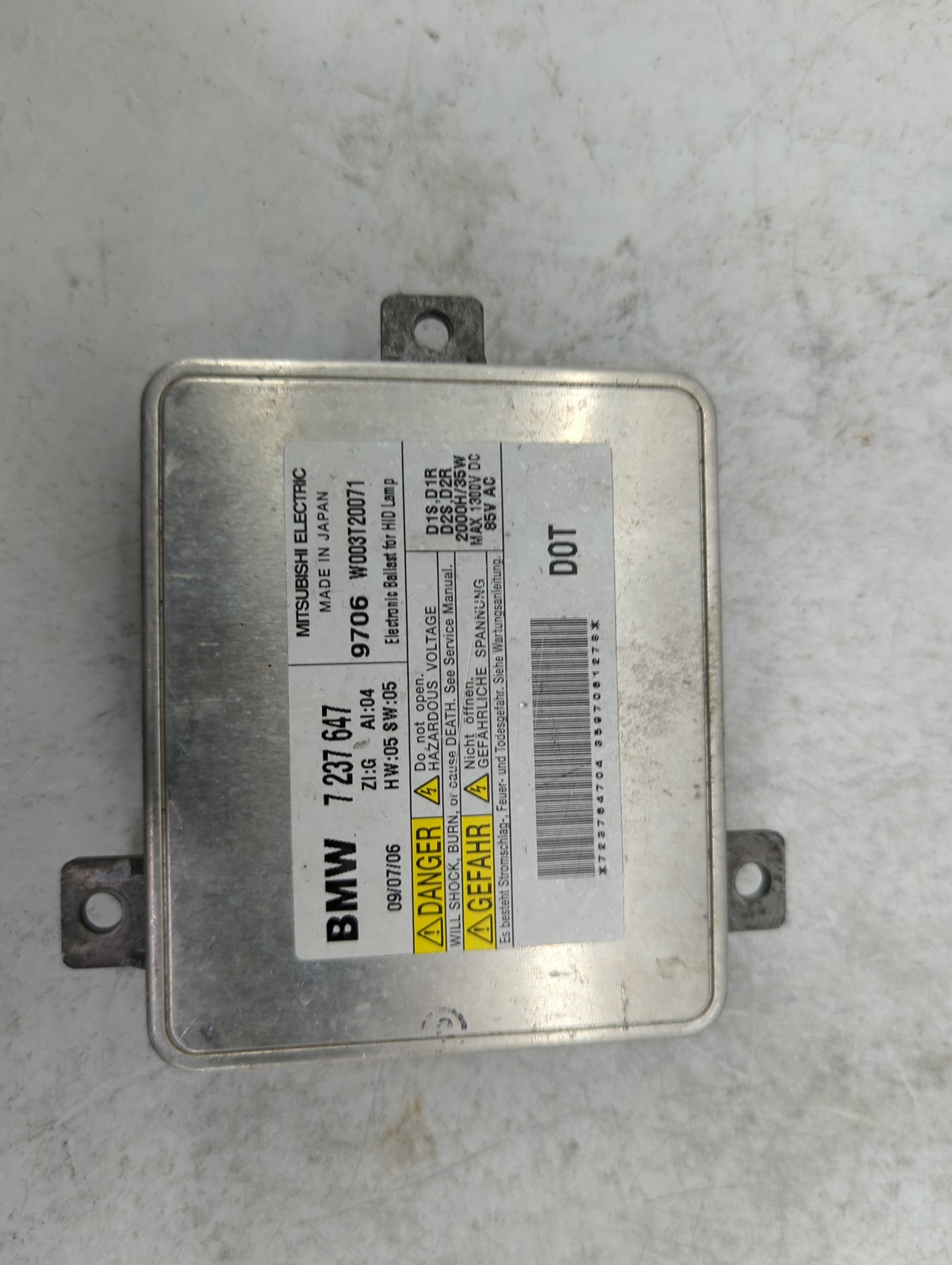 2011-2011 Bmw 335i Headlight Ballast Head Light 1463065 - Oemusedautoparts1.com