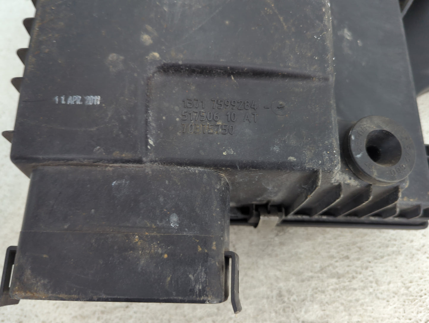 2011-2013 Bmw 335i Air Cleaner Intake-duct Hose Tube 1492482 - Oemusedautoparts1.com