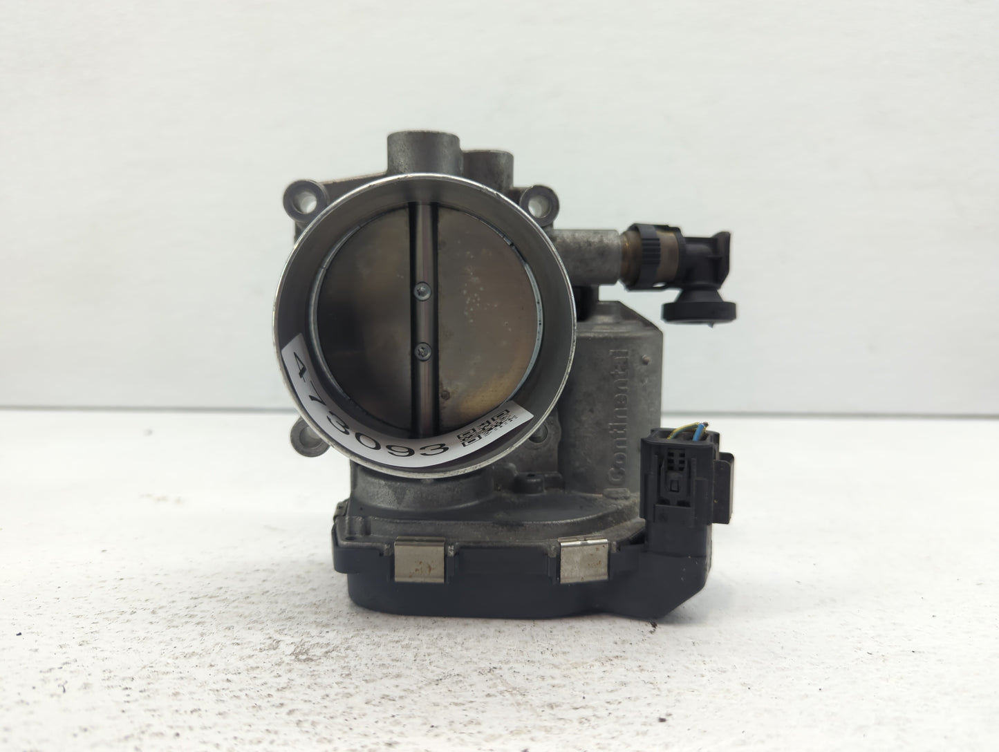 2011-2015 Bmw 335i Throttle Body P/N:1354 7597871-01 1354 7597871-03 Fits OEM Used Auto Parts - Oemusedautoparts1.com