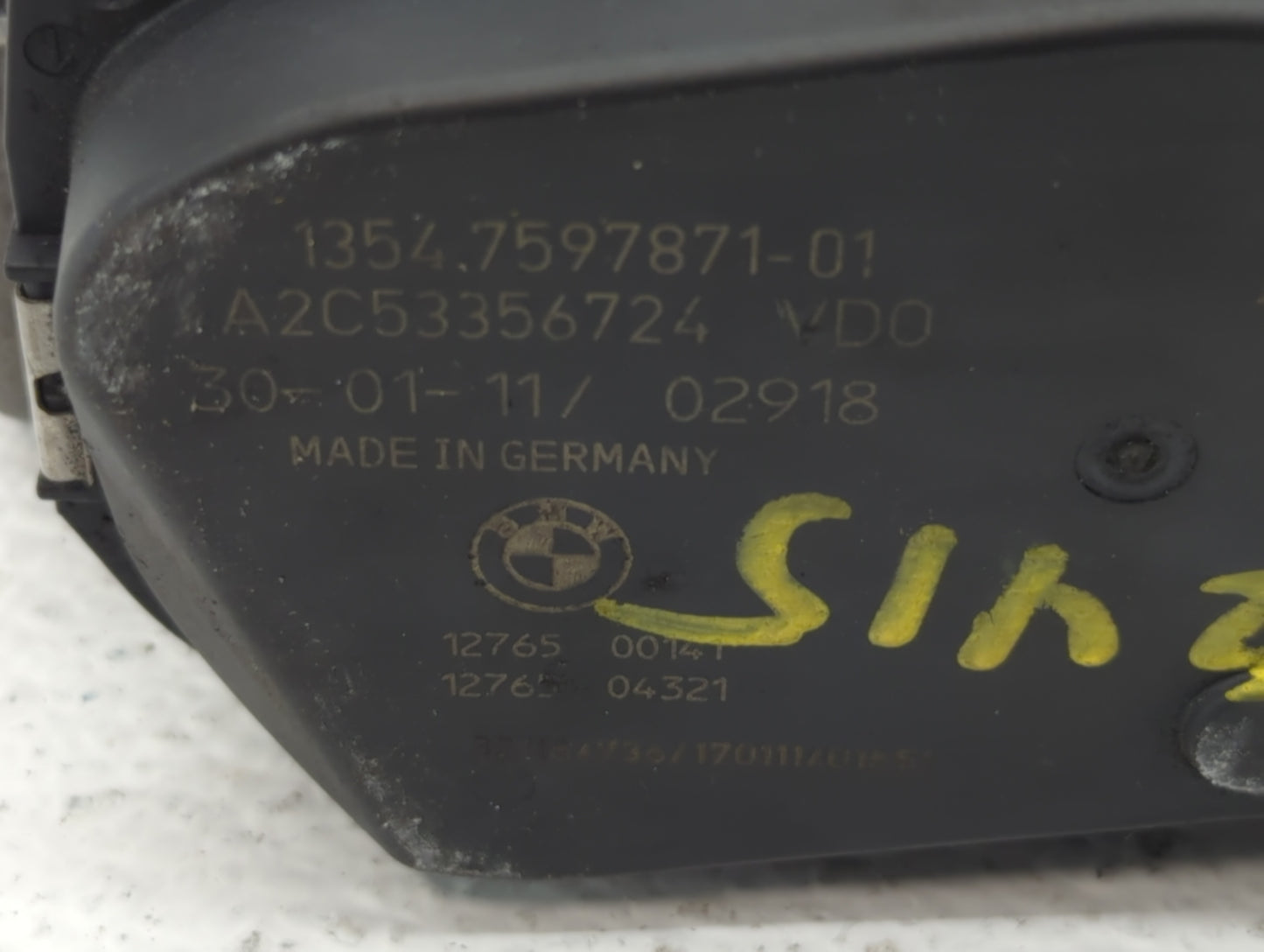 2011-2015 Bmw 335i Throttle Body P/N:1354 7597871-01 1354 7597871-03 Fits OEM Used Auto Parts - Oemusedautoparts1.com