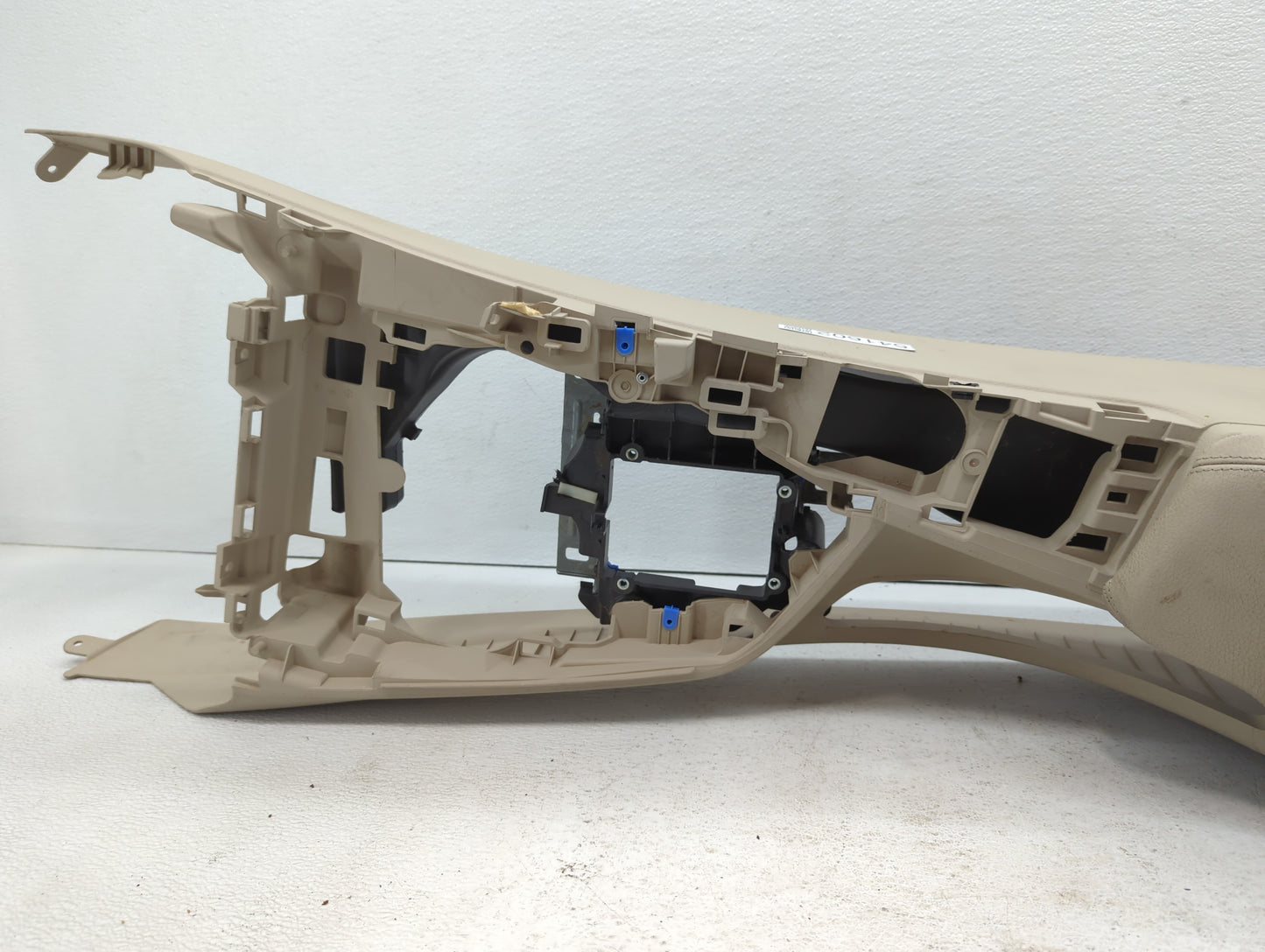 2011 Bmw 335i Center Floor Console P/N:9 218 909 Fits OEM Used Auto Parts - Oemusedautoparts1.com