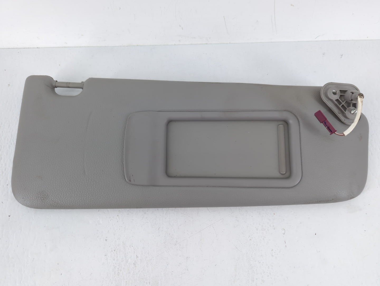 2007-2011 Bmw 335i Sun Visor Shade Replacement Passenger Right Mirror Fits OEM Used Auto Parts - Oemusedautoparts1.com