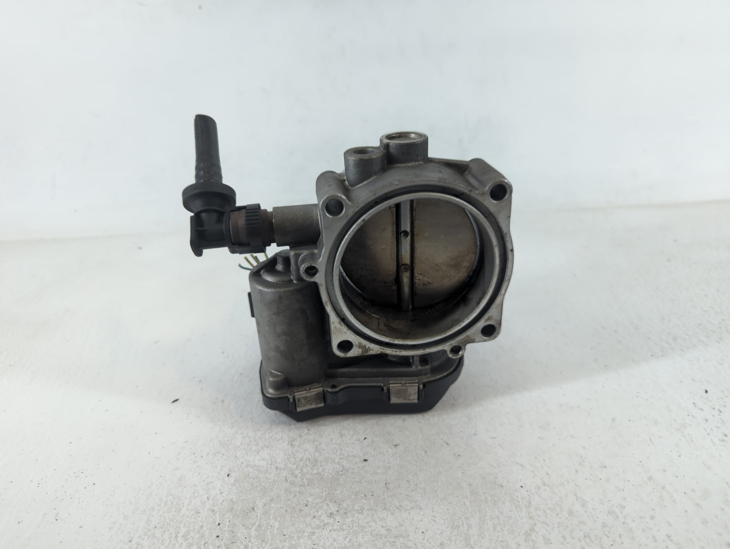 2011-2015 Bmw 335i Throttle Body P/N:A2C53356724 1354 7597871-01 Fits Fits 2010 2011 2012 2013 2014 2015 2016 2017 2018 2019