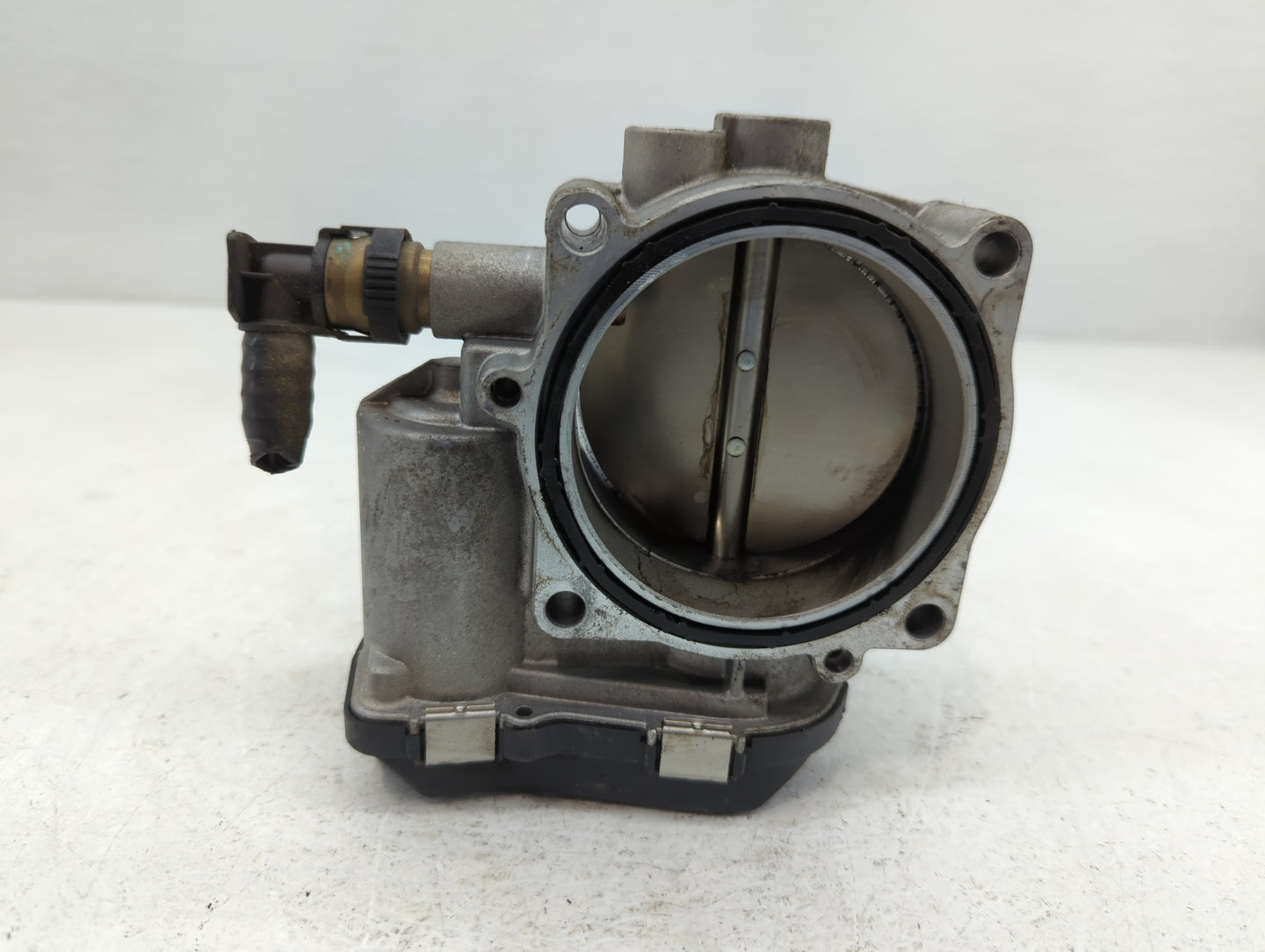 2011 Bmw 335i Throttle Body P/N:A2C53356724 1354 7597871-01 Fits Fits 2009 2010 2012 2013 OEM Used Auto Parts - Oemusedautop