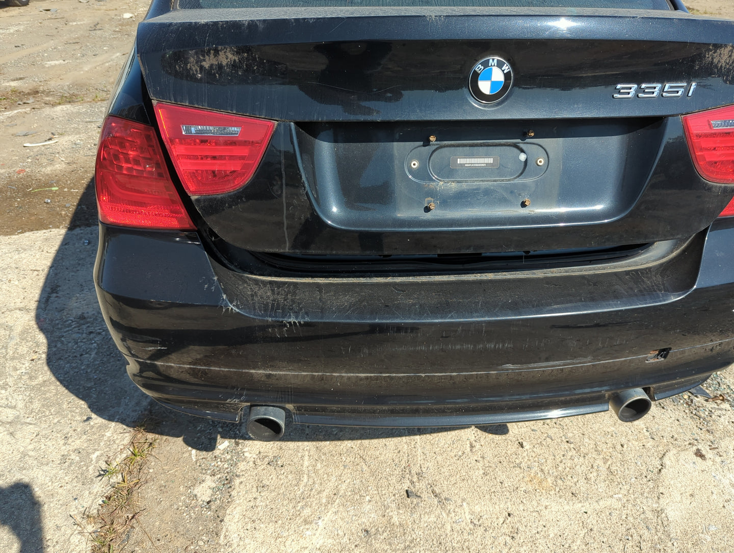 Bmw 335i Xdrive Rear Bumper Assembly Oem - Oemusedautoparts1.com