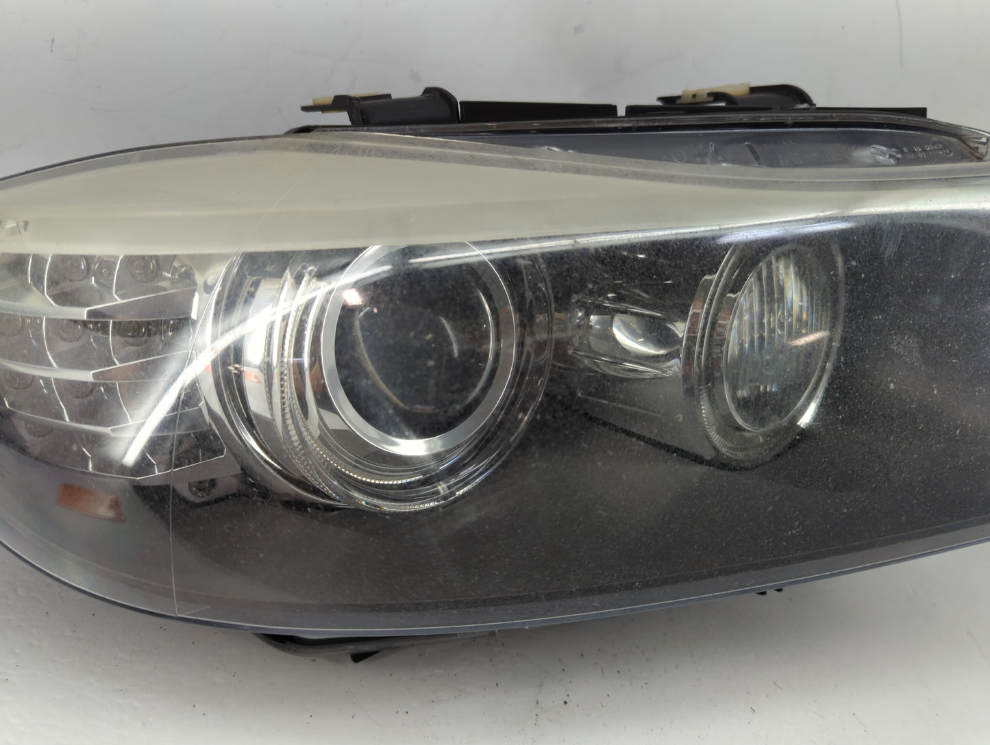 Bmw 335i Xdrive Passenger Right Oem Head Light Headlight Lamp - Oemusedautoparts1.com