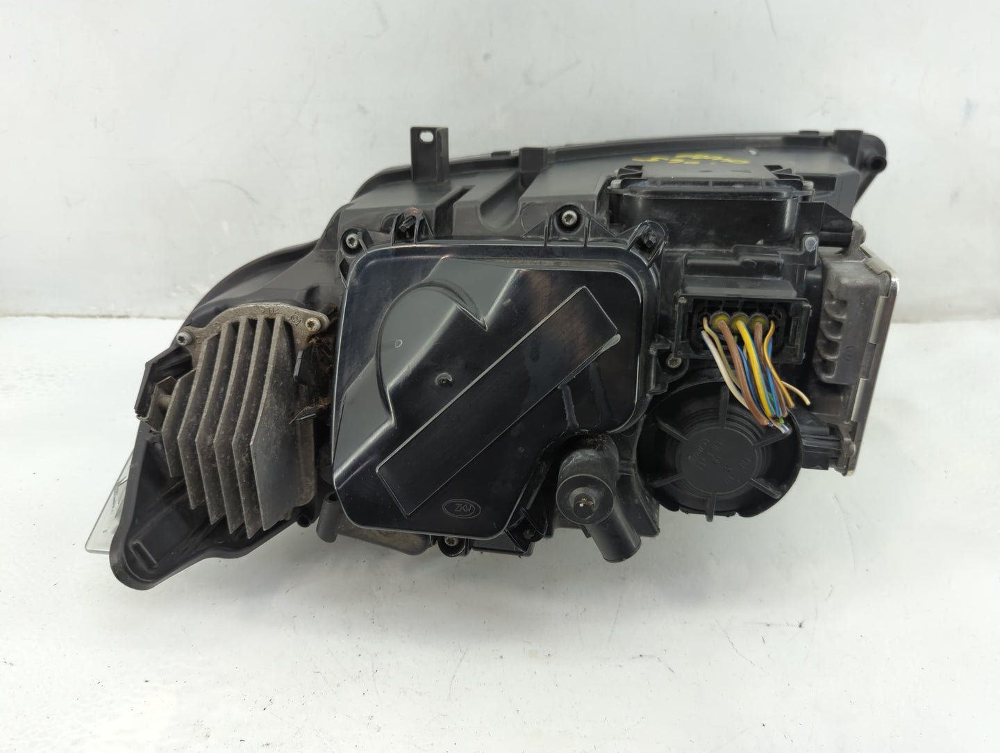 Bmw 335i Xdrive Passenger Right Oem Head Light Headlight Lamp - Oemusedautoparts1.com