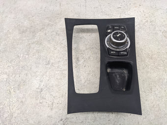 compare product 2011 Bmw 335i Xdrive Radio Control Panel