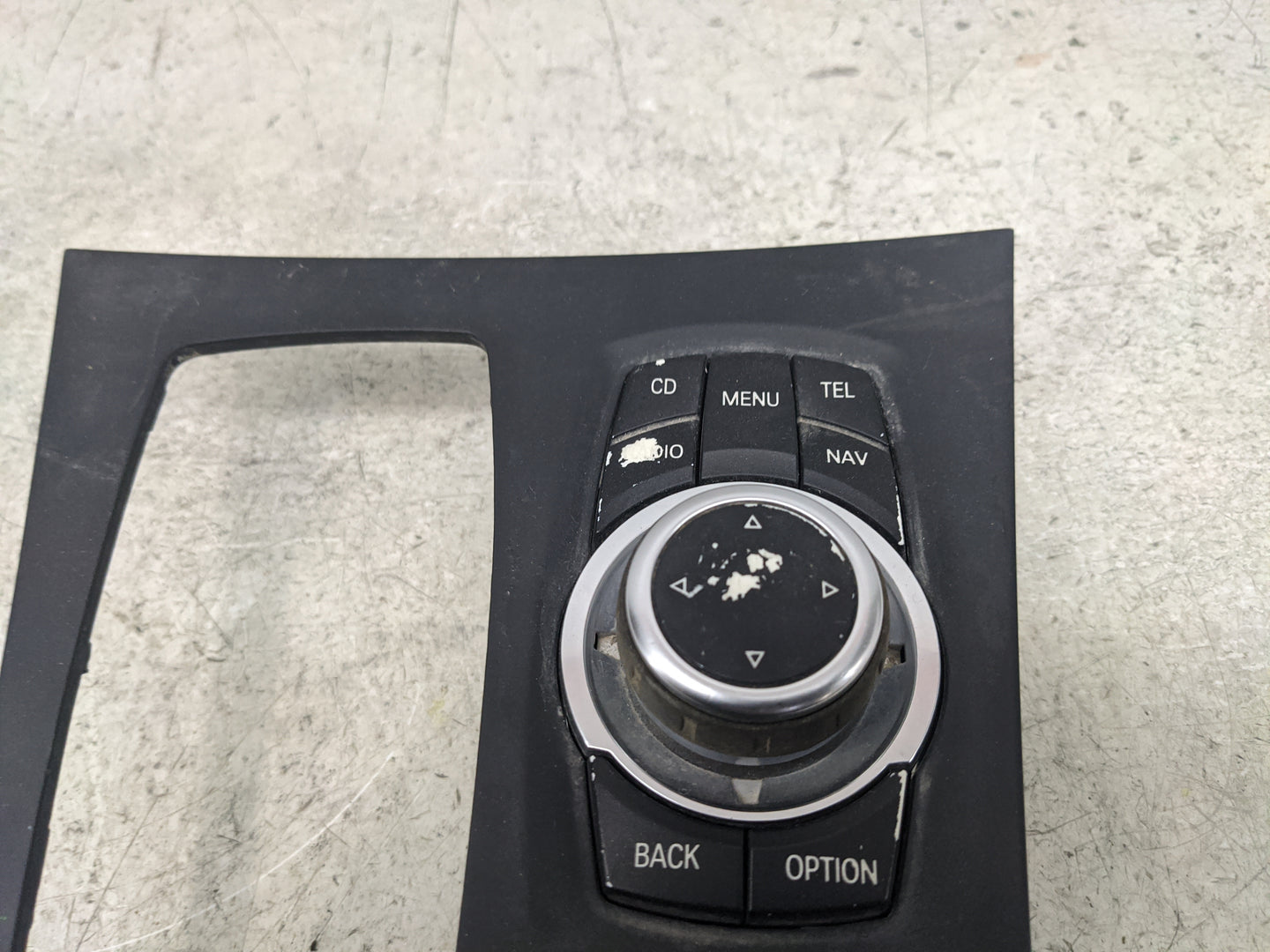 2011 Bmw 335i Xdrive Radio Control Panel - Oemusedautoparts1.com