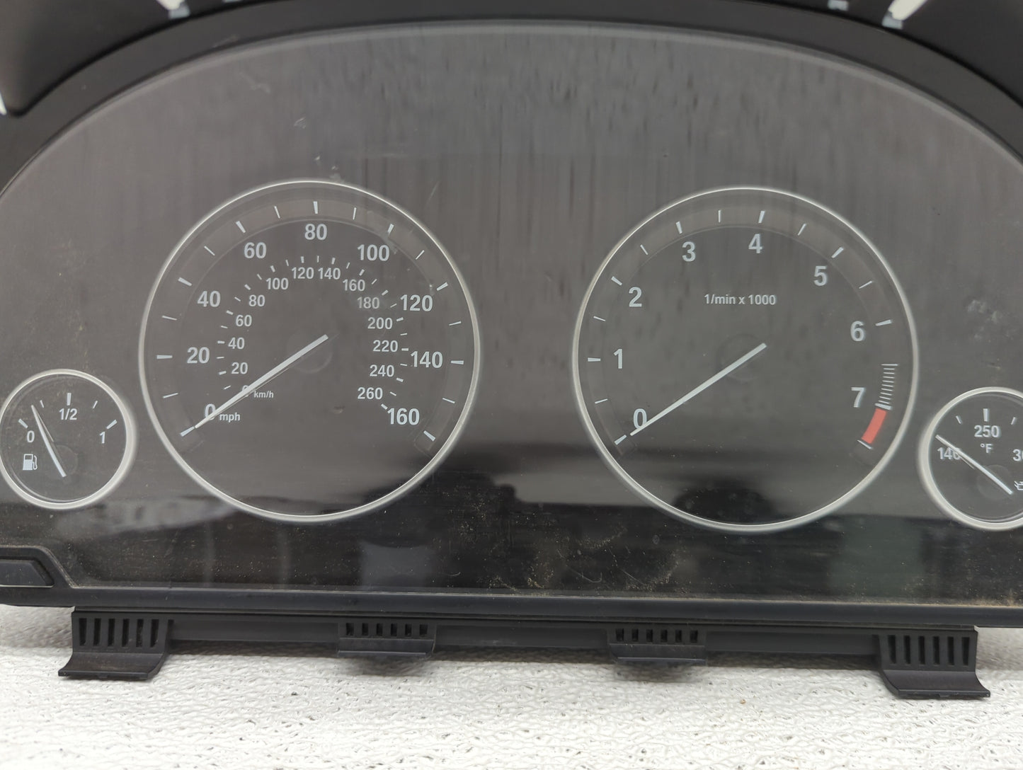 2011 Bmw 528 Instrument Cluster Speedometer Gauges P/N:9249343-01 2119945-06, 256115 11, 1000078309 Fits OEM Used Auto Parts