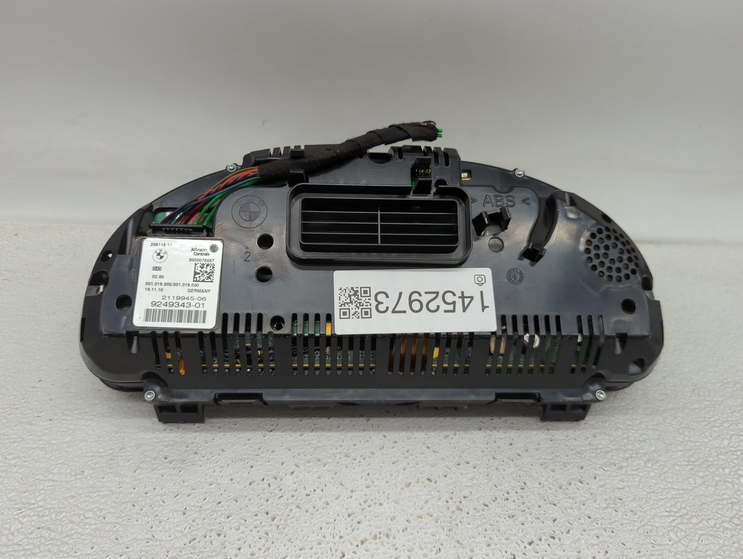 2011 Bmw 528 Instrument Cluster Speedometer Gauges P/N:9249343-01 2119945-06, 258115 11 Fits OEM Used Auto Parts - Oemusedau