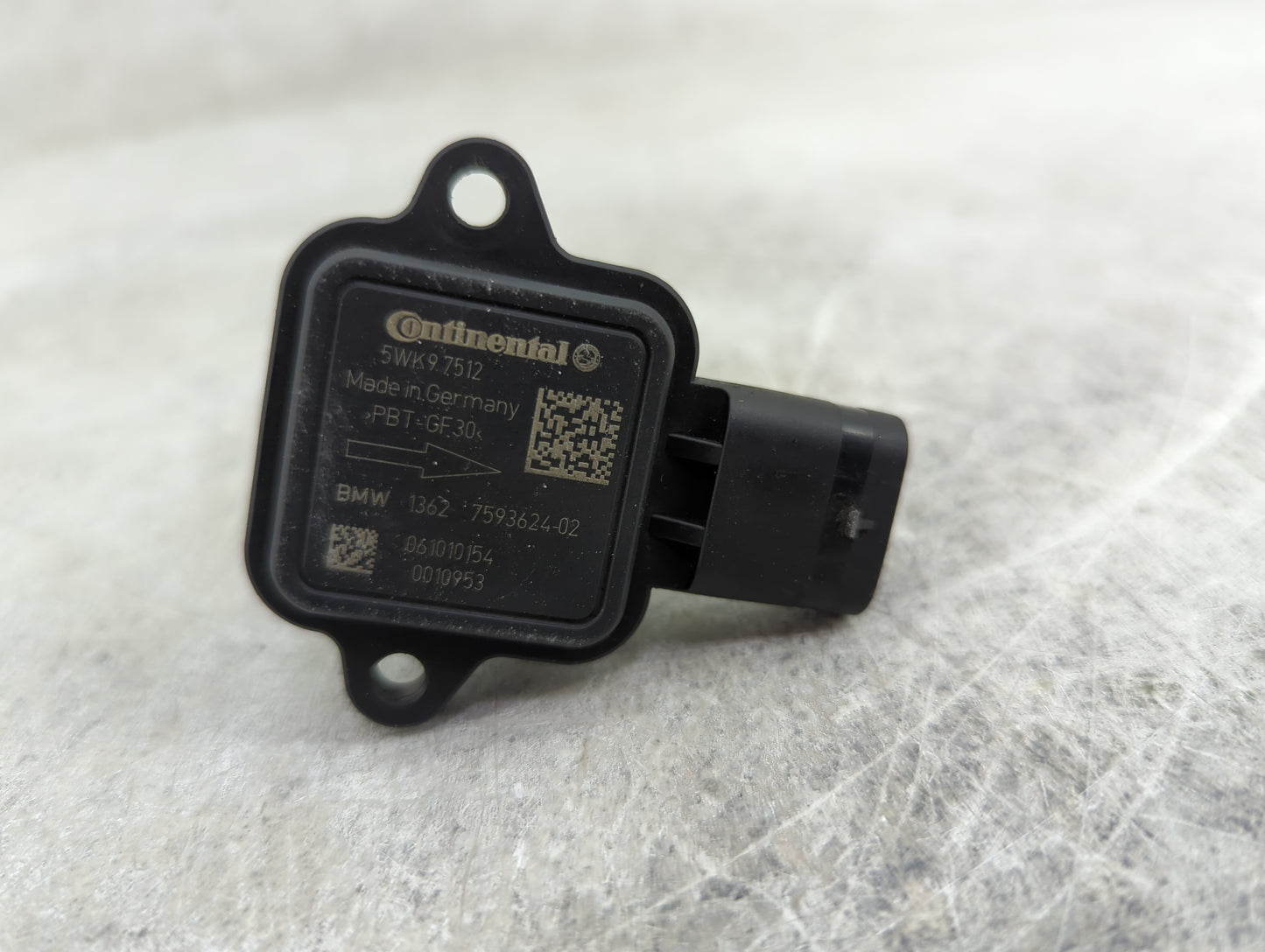 Bmw 528 Mass Air Flow Meter Maf - Oemusedautoparts1.com