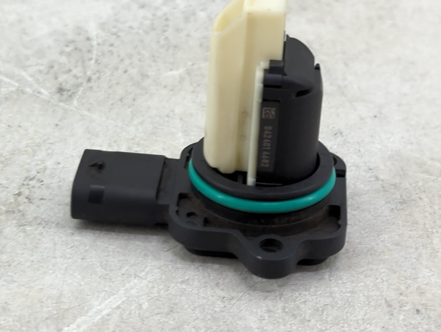 Bmw 528 Mass Air Flow Meter Maf - Oemusedautoparts1.com