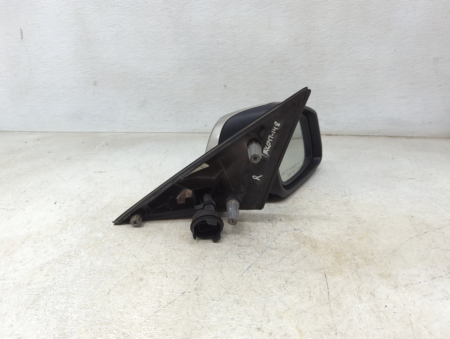 2011-2012 Bmw 528 Passenger Side View Mirror - Right Door Mirror OEM Used - Oemusedautoparts1.com