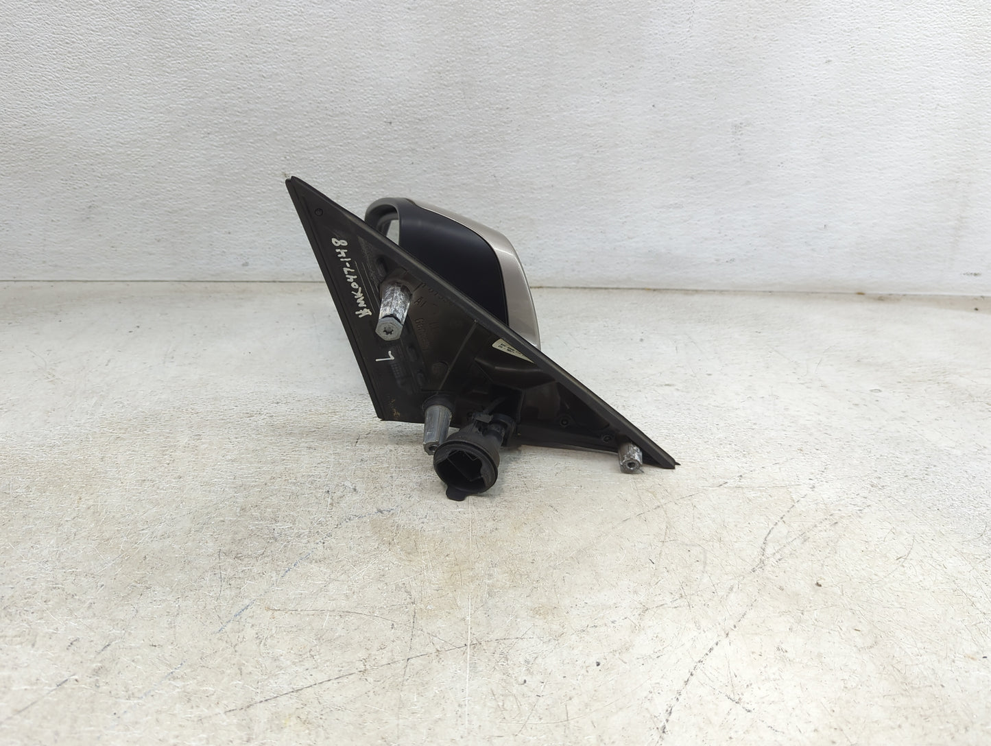 2011-2012 Bmw 528 Driver Side View Mirror - Left Door Mirror OEM Used - Oemusedautoparts1.com