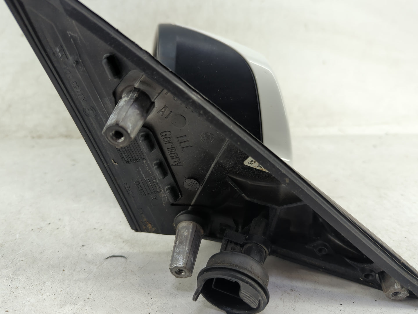 2011-2012 Bmw 528i Driver Side View Mirror - Left Door Mirror OEM Used - Oemusedautoparts1.com