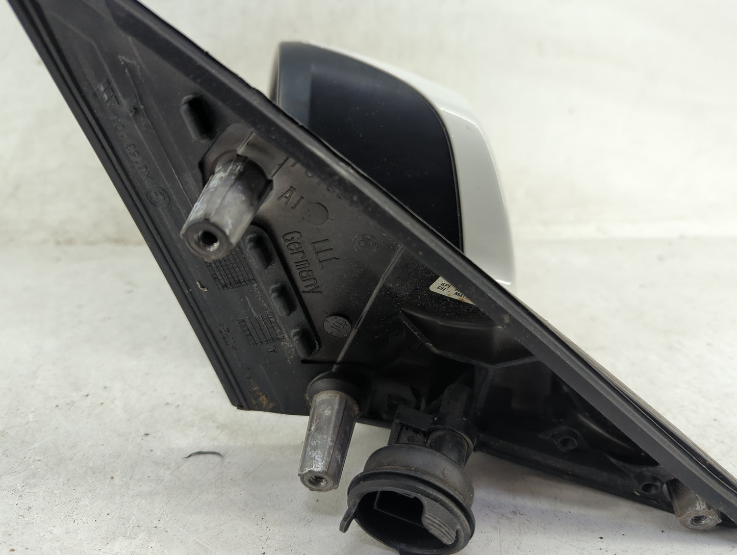 2011-2012 Bmw 528i Driver Side View Mirror - Left Door Mirror OEM Used - Oemusedautoparts1.com