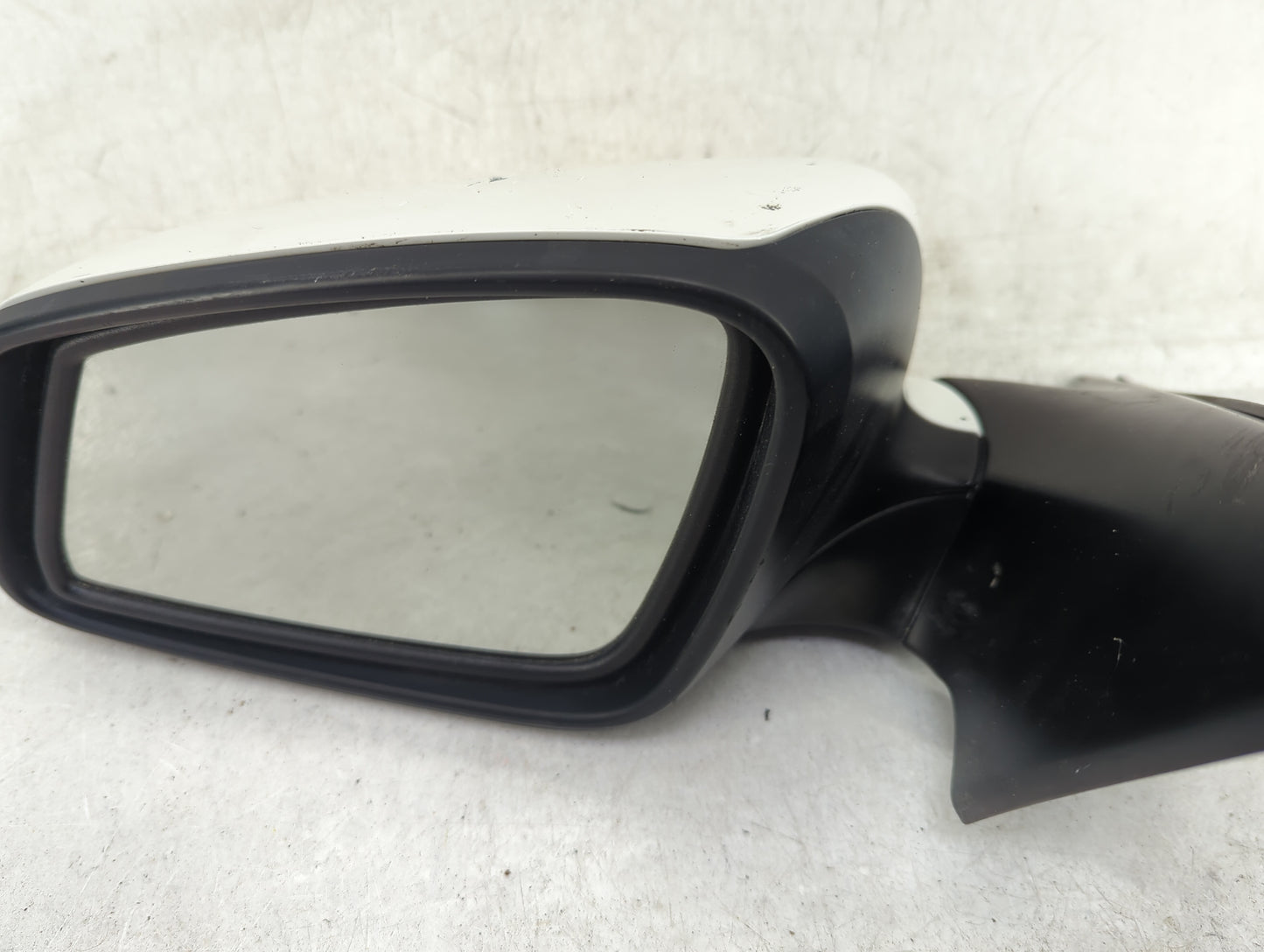 2011-2012 Bmw 528i Driver Side View Mirror - Left Door Mirror OEM Used - Oemusedautoparts1.com