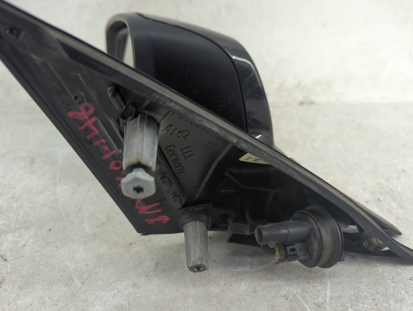 2011-2012 Bmw 528i Driver Side View Mirror - Left Door Mirror OEM Used - Oemusedautoparts1.com