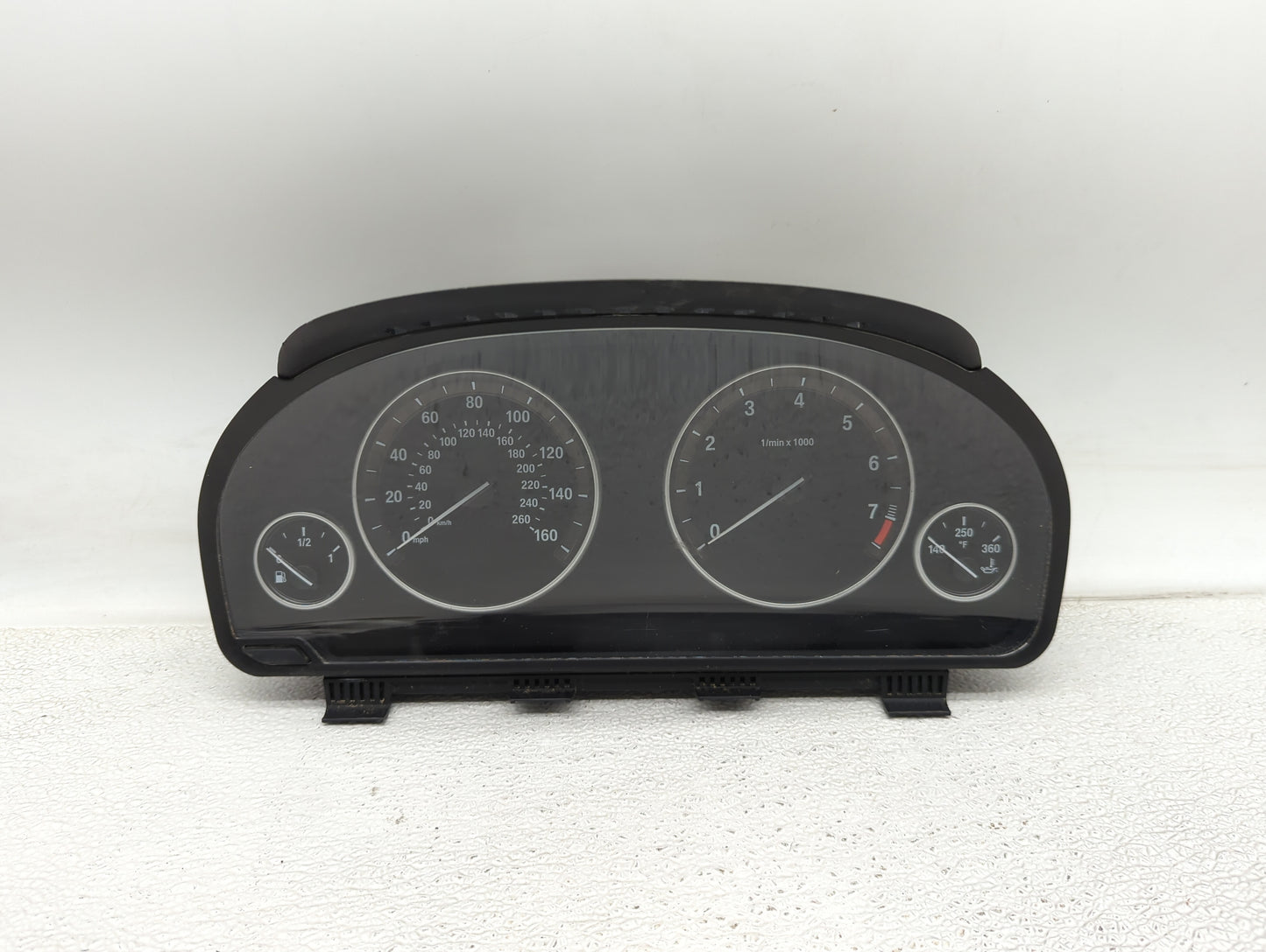 2011 Bmw 528i Instrument Cluster Speedometer Gauges P/N:9227606-01 2059559-05, 3000029658, 25811511 Fits OEM Used Auto Parts