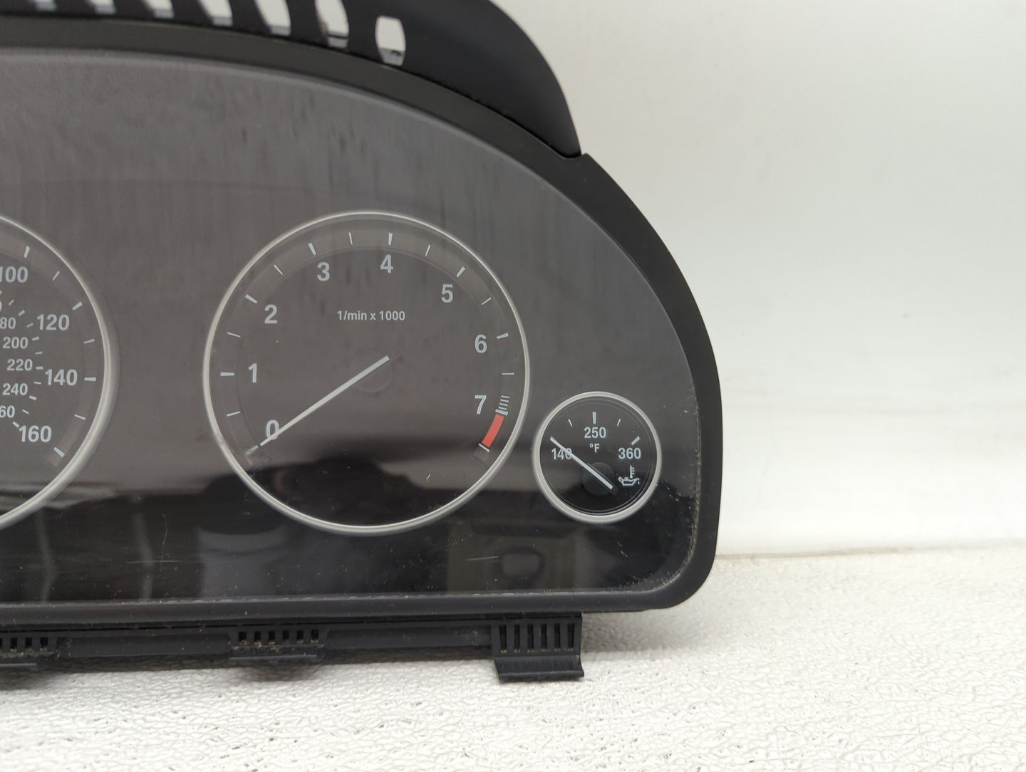 2011 Bmw 528i Instrument Cluster Speedometer Gauges P/N:9227606-01 2059559-05, 3000029658, 25811511 Fits OEM Used Auto Parts