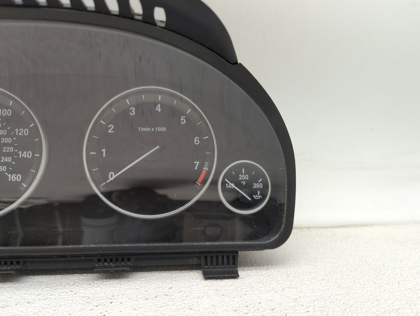 2011 Bmw 528i Instrument Cluster Speedometer Gauges P/N:9227606-01 2059559-05, 3000029658, 25811511 Fits OEM Used Auto Parts