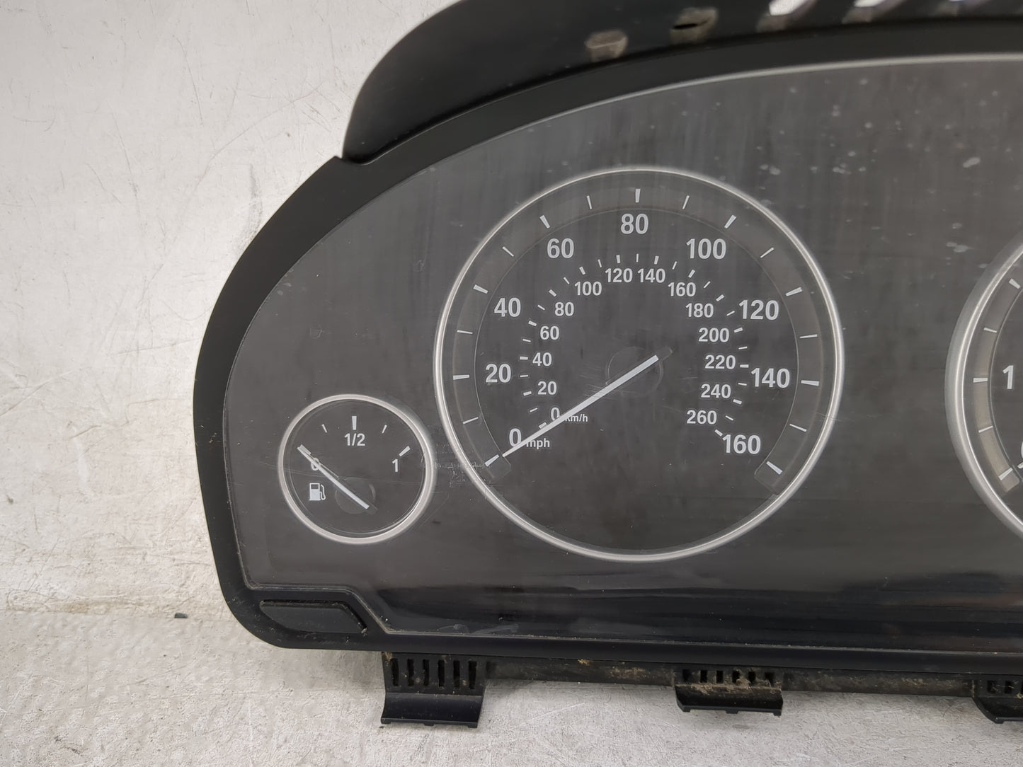 2011 Bmw 528i Instrument Cluster Speedometer Gauges P/N:9255587-01 2207050-04, 25811511 Miles:74K Fits Fits 2010 OEM Used Au