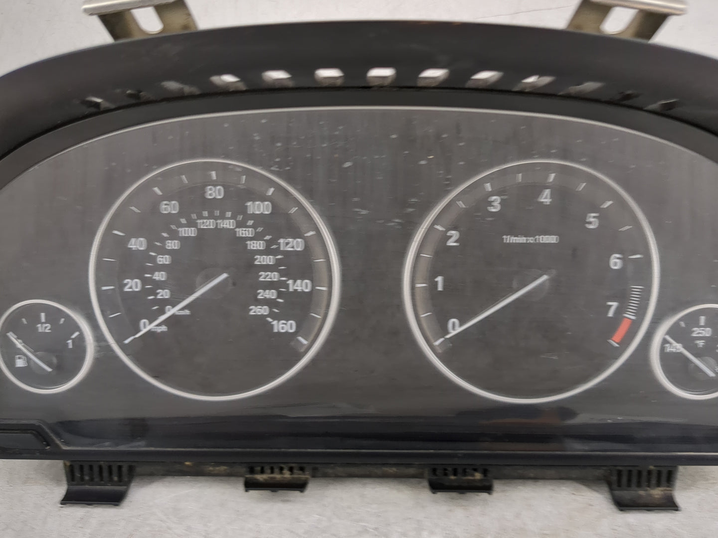 2011 Bmw 528i Instrument Cluster Speedometer Gauges P/N:9255587-01 2207050-04, 25811511 Miles:74K Fits Fits 2010 OEM Used Au