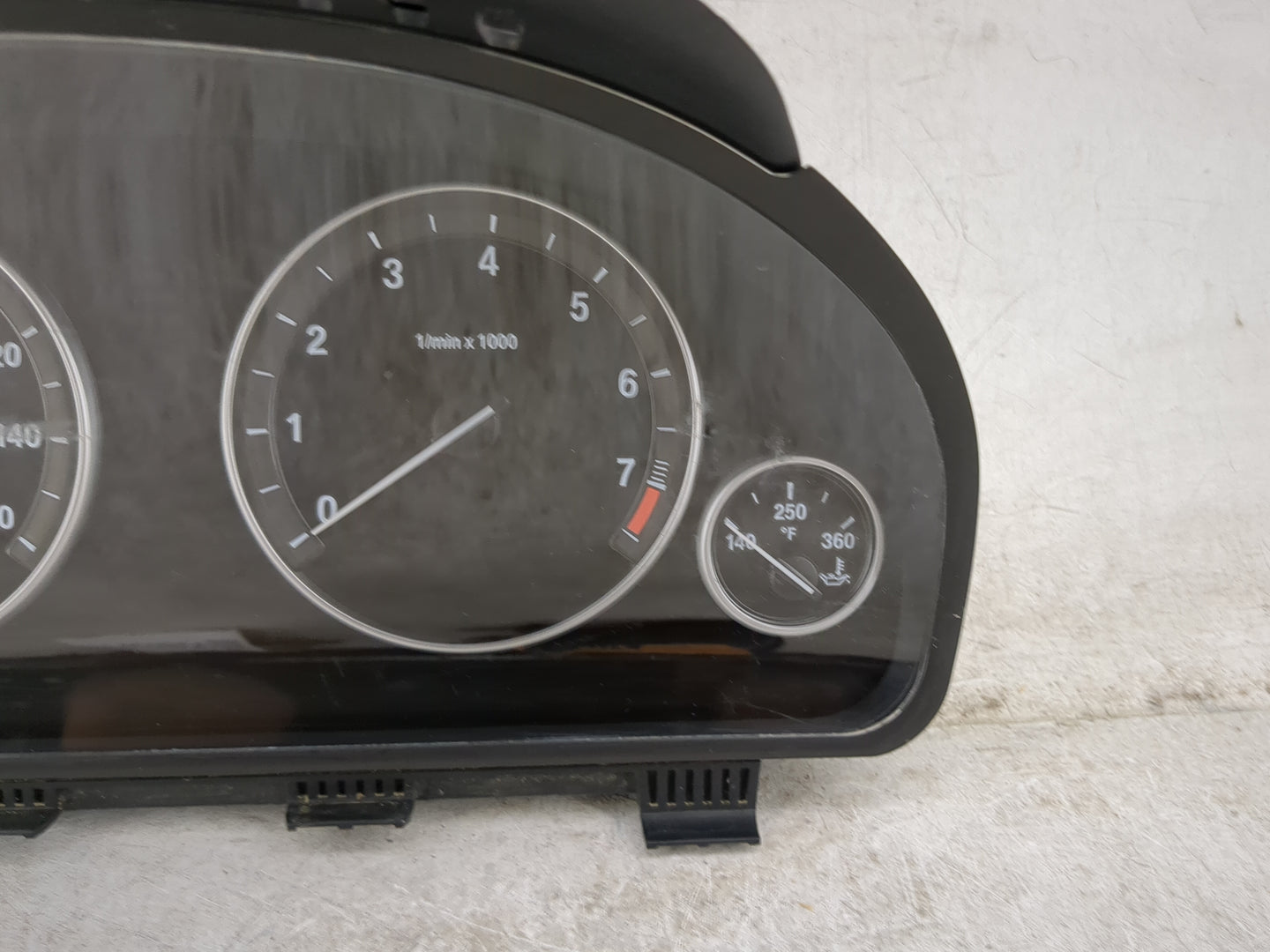 2011 Bmw 528i Instrument Cluster Speedometer Gauges P/N:9227606-01 2059559-05, 258115 11, 3000043008 Miles:78K Fits OEM Used