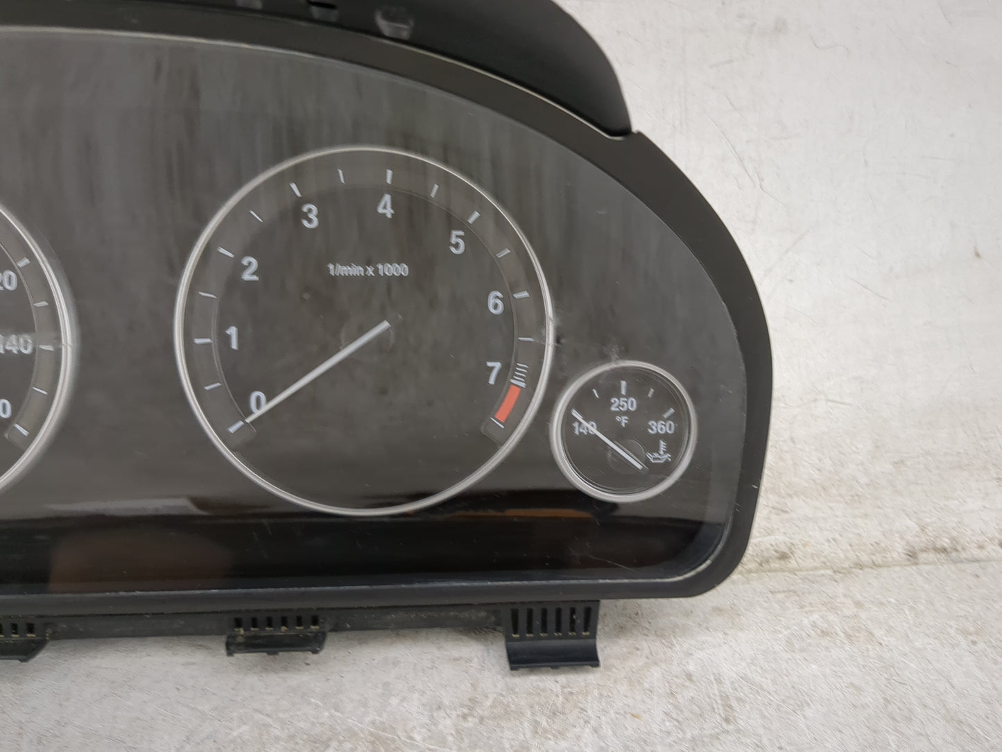 2011 Bmw 528i Instrument Cluster Speedometer Gauges P/N:9227606-01 2059559-05, 258115 11, 3000043008 Miles:78K Fits OEM Used