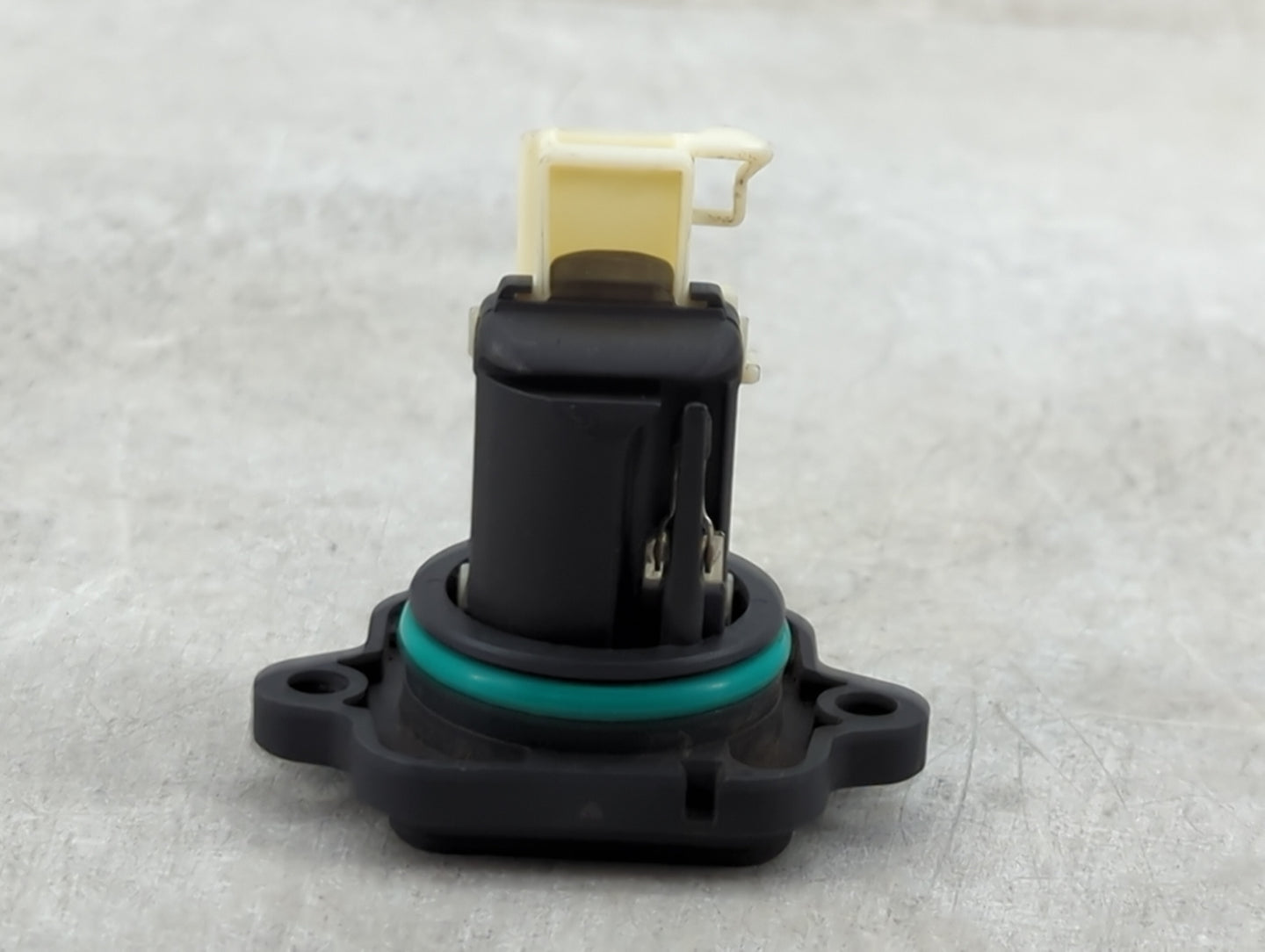 2011-2011 Bmw 528i Mass Air Flow Meter Maf - Oemusedautoparts1.com